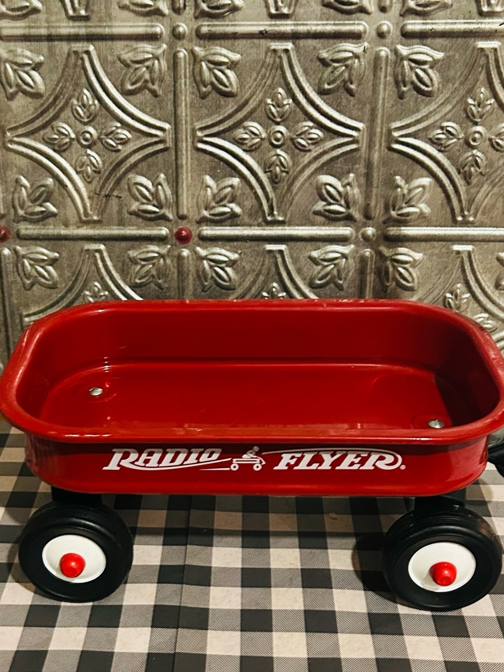 Classic Red Kids Wagon - Iconic Metal Pull Toy